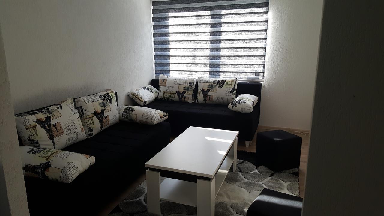 טיינטישטה Apartman Kosuta 2 מראה חיצוני תמונה